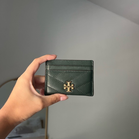 Tory Burch Dark Green Card Holder with Gold Logo - Picture 1 of 4